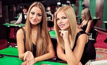 Đội ngũ r888 bet chuyên nghiệp